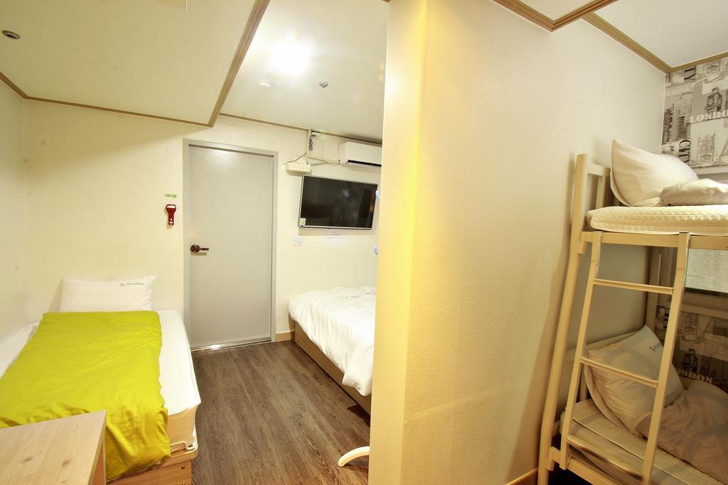 Eel Guesthouse Σεούλ Δωμάτιο φωτογραφία