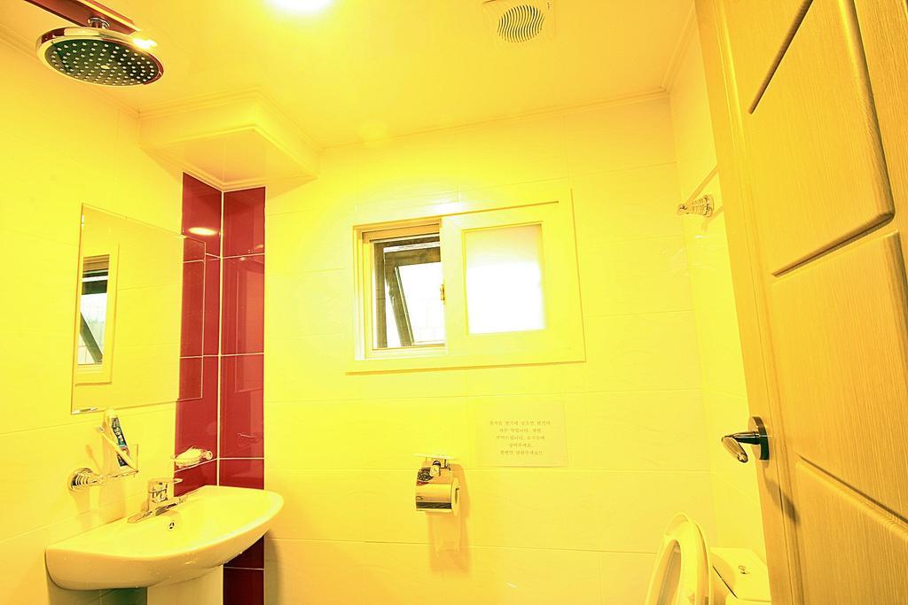 Eel Guesthouse Σεούλ Δωμάτιο φωτογραφία