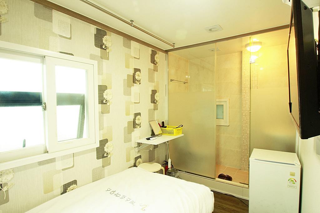 Eel Guesthouse Σεούλ Δωμάτιο φωτογραφία